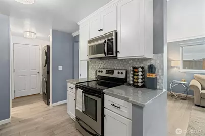 304 29th Street SE #101, Auburn, WA 98002 - Photo 9