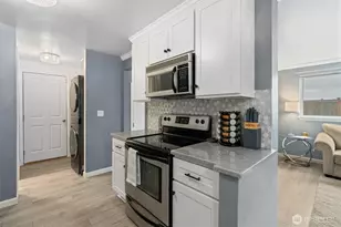 304 29th St SE, Auburn, WA 98002 - Photo 9