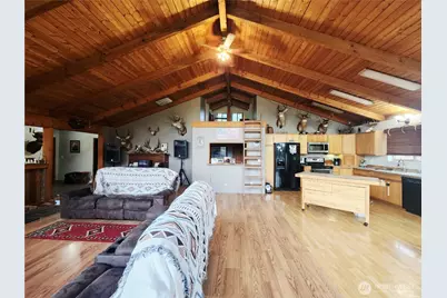144 Ciannigan Hill Road, Silver Creek, WA 98585 - Photo 7
