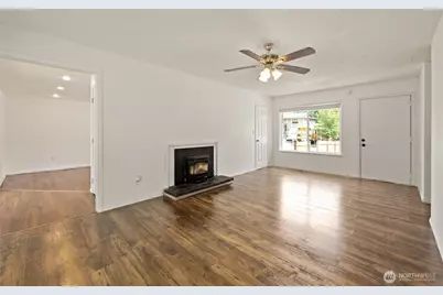 6914 21st Drive NE, Marysville, WA 98271 - Photo 7