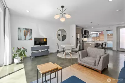 7016 California Avenue SW #E, Seattle, WA 98136 - Photo 13