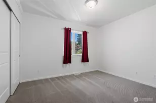 1601 NE Sarai Ct, Bremerton, WA 98310 - Photo 19