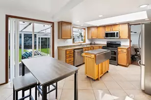 3310 96th Pl SE, Everett, WA 98208 - Photo 13