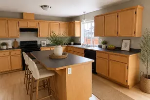 17624 69th Ave Ct E, Puyallup, WA 98375 - Photo 3