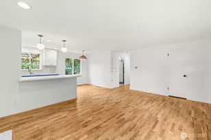 8315 198th St SW, Edmonds, WA 98026 - Photo 9