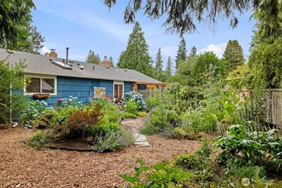 8315 198th Street SW, Edmonds, WA 98026 - Photo 35