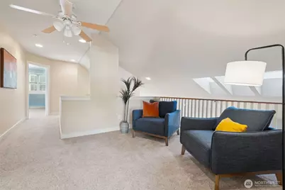 120 Newport Way NW #16, Issaquah, WA 98027 - Photo 19