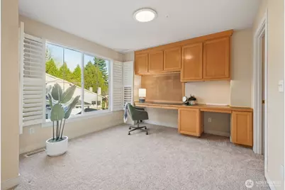 120 Newport Way NW #16, Issaquah, WA 98027 - Photo 25