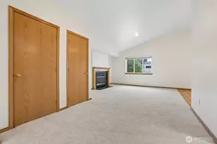 317 NE 91st St, Seattle, WA 98115 - Photo 5