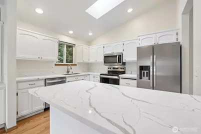 317 NE 91st Street, Seattle, WA 98115 - Photo 15
