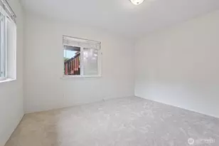 317 NE 91st St, Seattle, WA 98115 - Photo 27