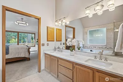 4649 244th Place SE, Sammamish, WA 98029 - Photo 23