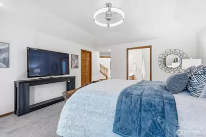 4649 244th Place SE, Sammamish, WA 98029 - Photo 21