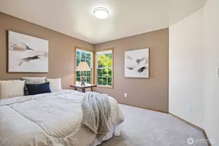 4649 244th Pl SE, Sammamish, WA 98029 - Photo 35