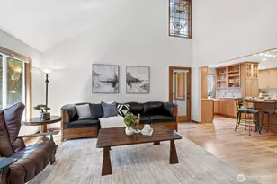4649 244th Pl SE, Sammamish, WA 98029 - Photo 11