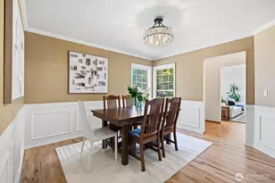 4649 244th Pl SE, Sammamish, WA 98029 - Photo 9