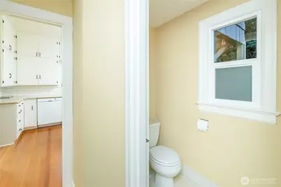 1221 E 2nd Street, Port Angeles, WA 98362 - Photo 17