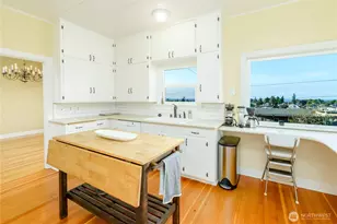 1221 E 2nd St, Port Angeles, WA 98362 - Photo 13