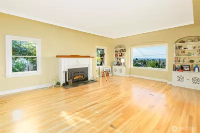 1221 E 2nd Street, Port Angeles, WA 98362 - Photo 5