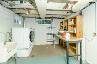 1221 E 2nd Street, Port Angeles, WA 98362 - Photo 29