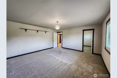 4008 H Avenue, Anacortes, WA 98221 - Photo 17