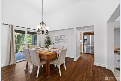 16306 Valhalla Drive, Bothell, WA 98011 - Photo 11