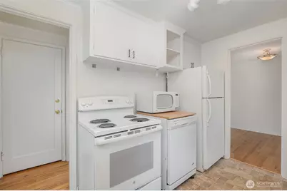 228 NW 56th Street, Seattle, WA 98107 - Photo 7