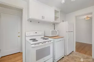 228 NW 56th St, Seattle, WA 98107 - Photo 7