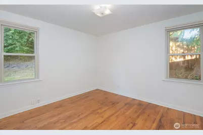 228 NW 56th Street, Seattle, WA 98107 - Photo 9