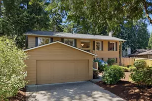 12217 NE 68th Pl, Kirkland, WA 98033 - Photo 1