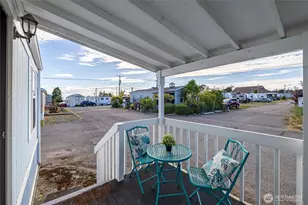 8080 Harborview Rd, Blaine, WA 98230 - Photo 11