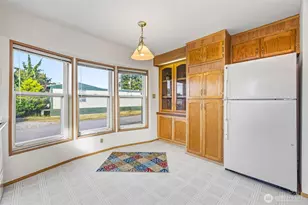 8080 Harborview Rd, Blaine, WA 98230 - Photo 7