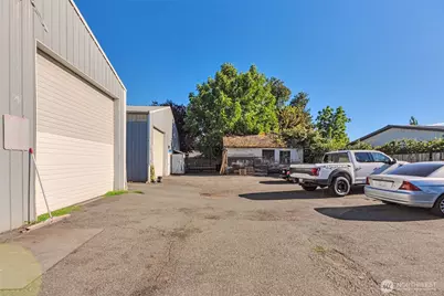707 Beach Avenue, Marysville, WA 98270 - Photo 15