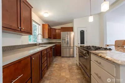 126 Burchett Road, Onalaska, WA 98570 - Photo 7