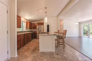 126 Burchett Rd, Onalaska, WA 98570 - Photo 5
