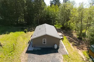 126 Burchett Rd, Onalaska, WA 98570 - Photo 21