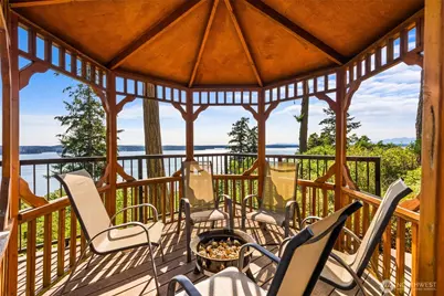 1108 7th Court, Fox Island, WA 98333 - Photo 39