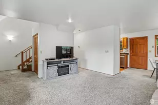 14422 200th Ave SE, Renton, WA 98059 - Photo 5