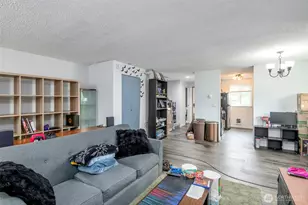 1721 SW 318th Pl, Federal Way, WA 98023 - Photo 3
