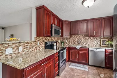 17401 SE 264th Street, Covington, WA 98042 - Photo 9