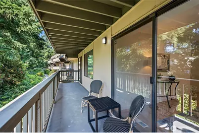1415 154th Avenue NE #4101, Bellevue, WA 98007 - Photo 15