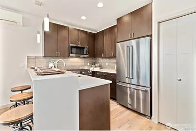 9515 8th Avenue NW #B, Seattle, WA 98117 - Photo 11