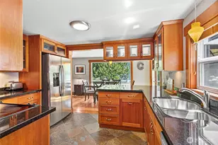482 W Lake Samish Dr, Bellingham, WA 98229 - Photo 13