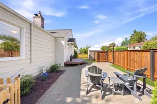 9725 Phinney Ave N, Seattle, WA 98103 - Photo 35