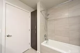 1760 NW 56th St, Seattle, WA 98107 - Photo 21