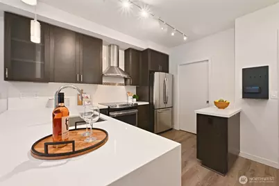 1760 NW 56th Street #601, Seattle, WA 98107 - Photo 11