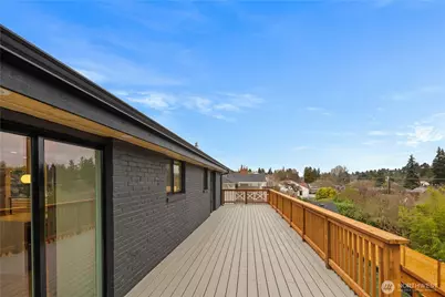 2518 36th Avenue W, Seattle, WA 98199 - Photo 29