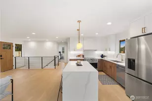 2518 36th Ave W, Seattle, WA 98199 - Photo 9