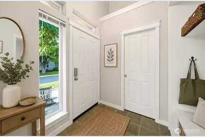 15637 NE 92nd Way #B2101, Redmond, WA 98052 - Photo 5
