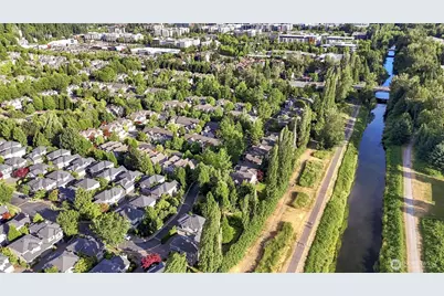 15637 NE 92nd Way #B2101, Redmond, WA 98052 - Photo 35